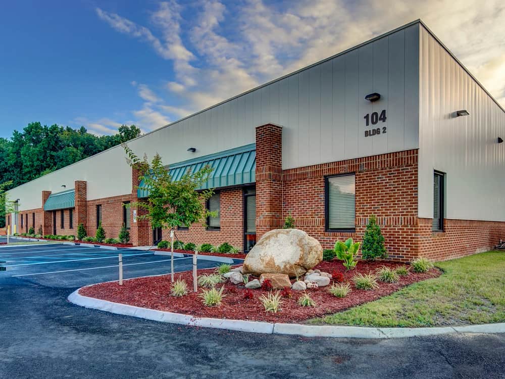 Eagle Landing Business Center image